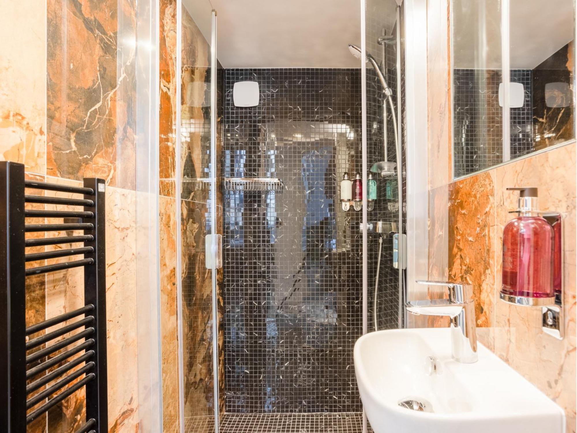Luxury 3 Bedrooms 2 Bathrooms - Ile Saint-louis Paris